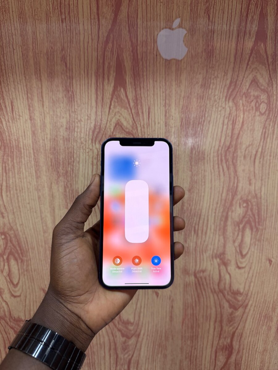 iPhone 12 d'occasion