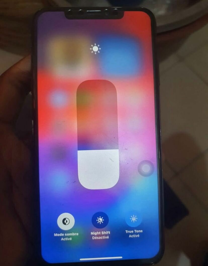 iPhone X 64Go 2nd main