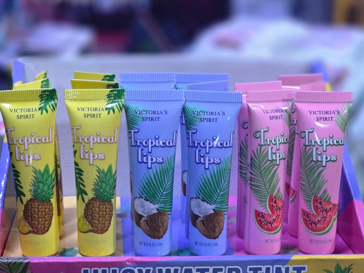 Tropical Lips Juicy Water Tint