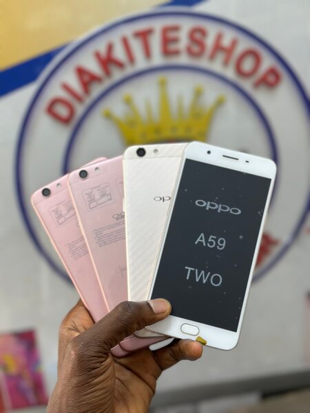 Smartphone OPPO A59