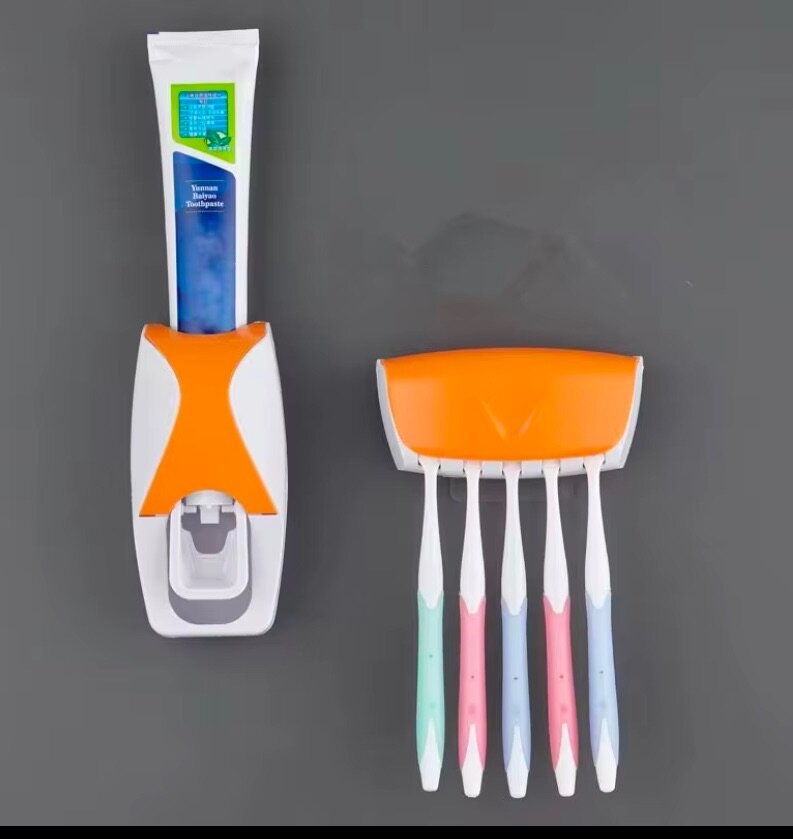 Distributeur automatique de dentifrice