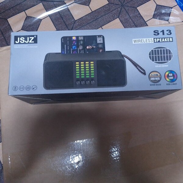 Enceinte Bluetooth S13 RGB