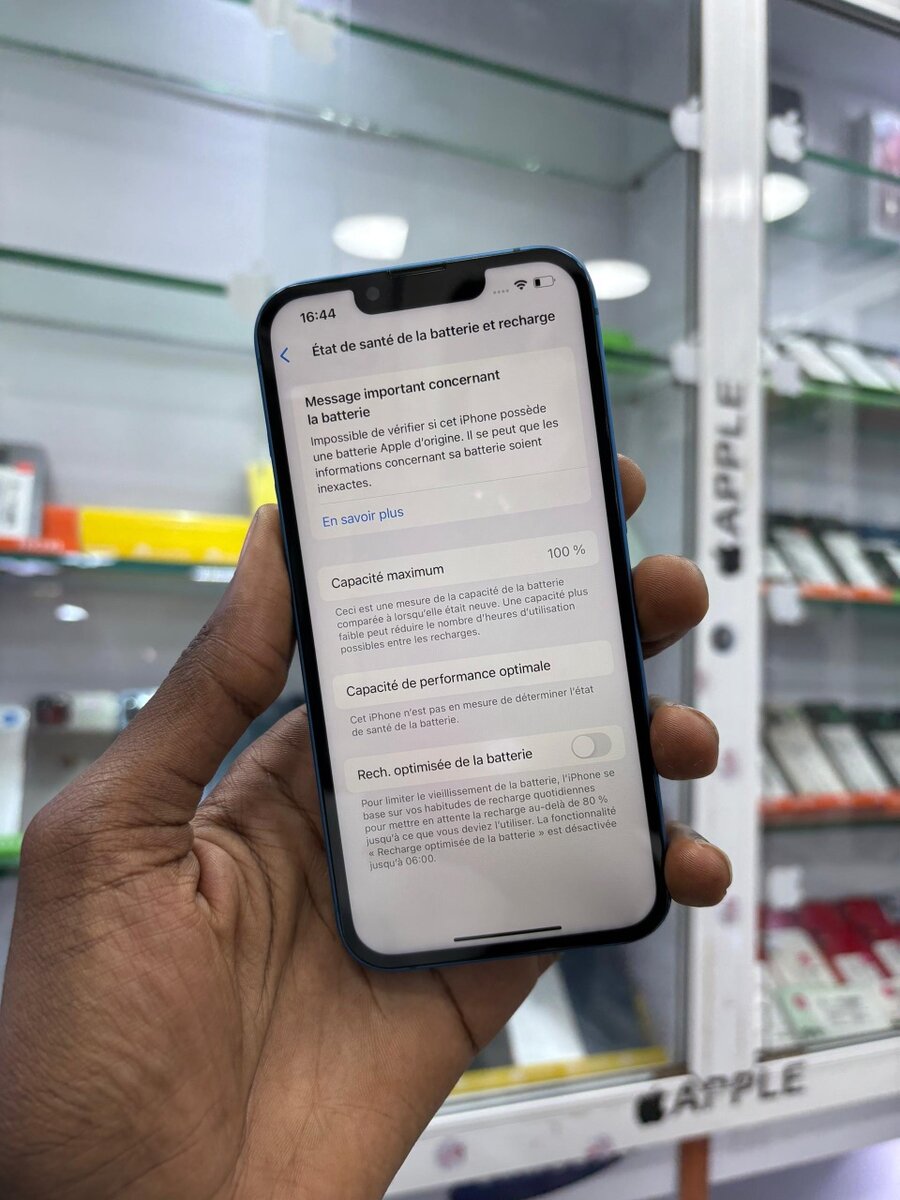 13 simple 128go écran et batte