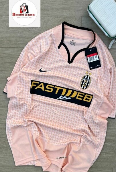 Maillot de foot Juventus rose