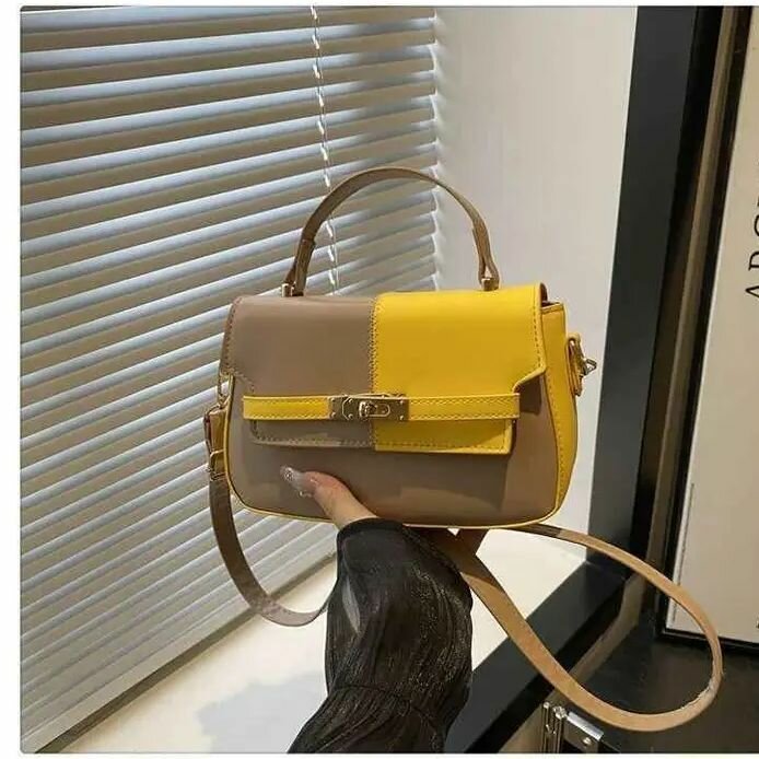 Sac à main bicolore chic