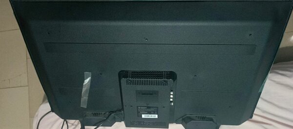 Téléviseur LED Full HD 32