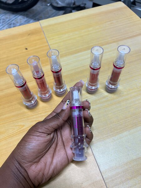 Rouge à Lèvres Longue Tenue