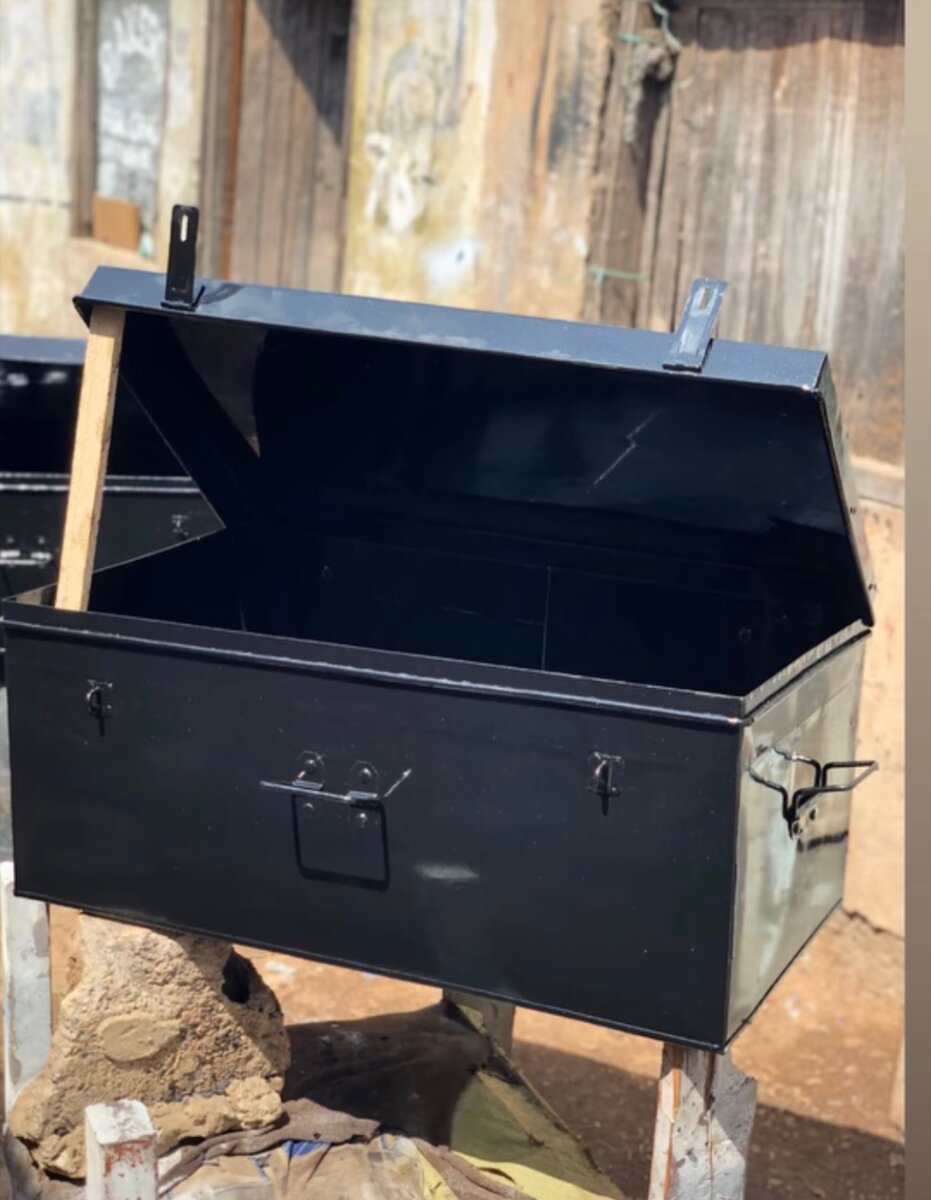 School boarding trunks