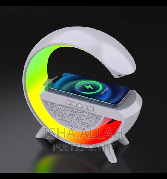 Wireless charging speaker
