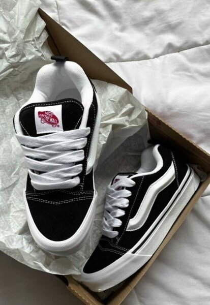 Baskets noires classiques