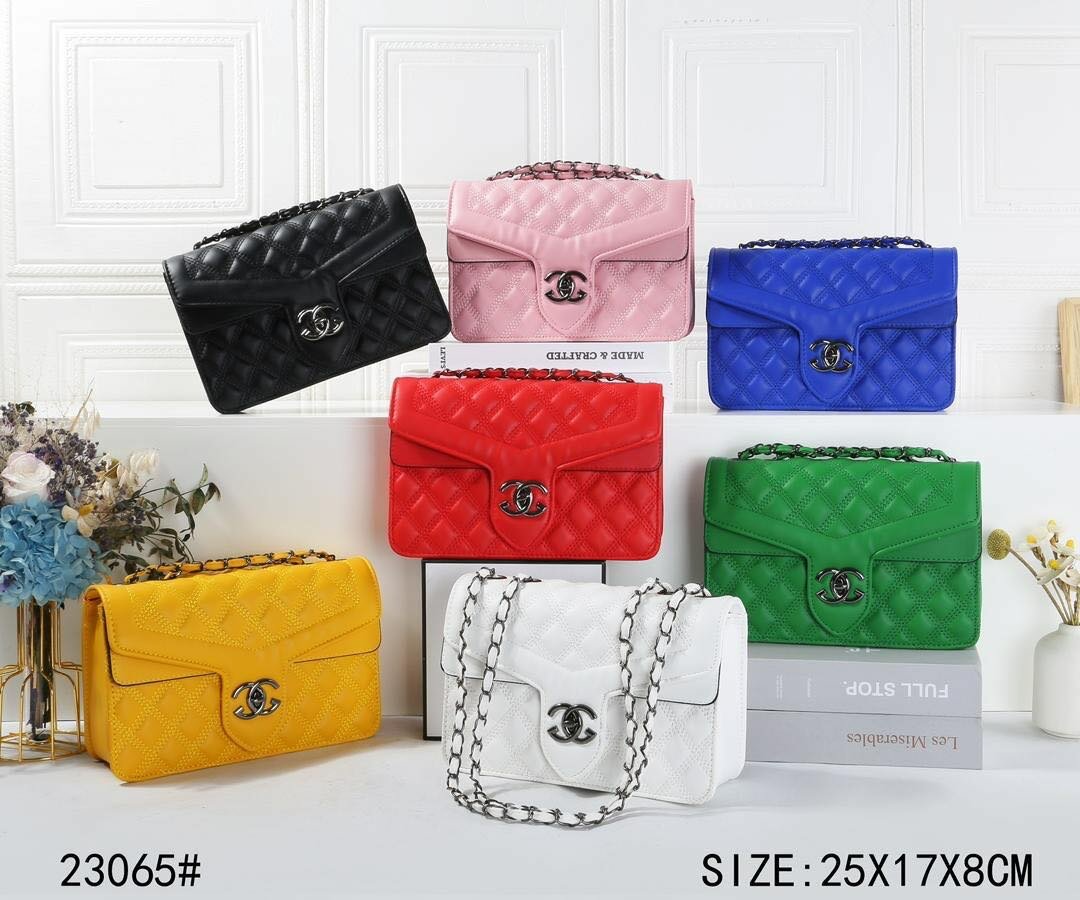 Simple ladies handbag