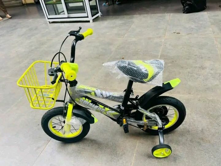 Vélo Enfant avec Roulettes