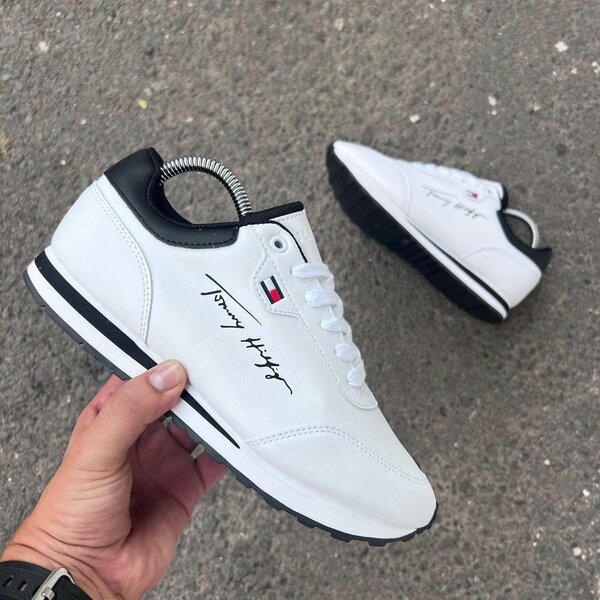 Tommy Hilfiger
