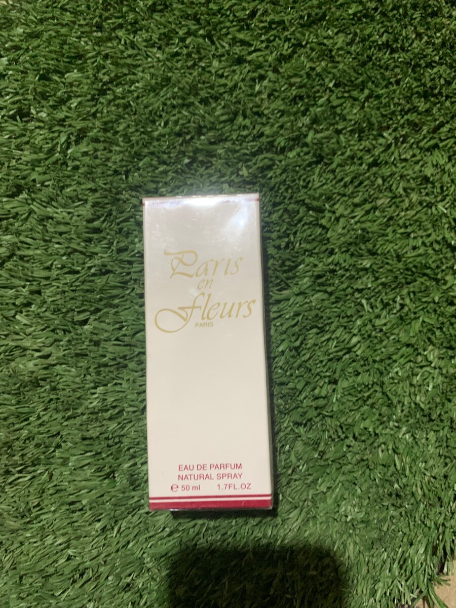 Parfum pour homme et pour femm