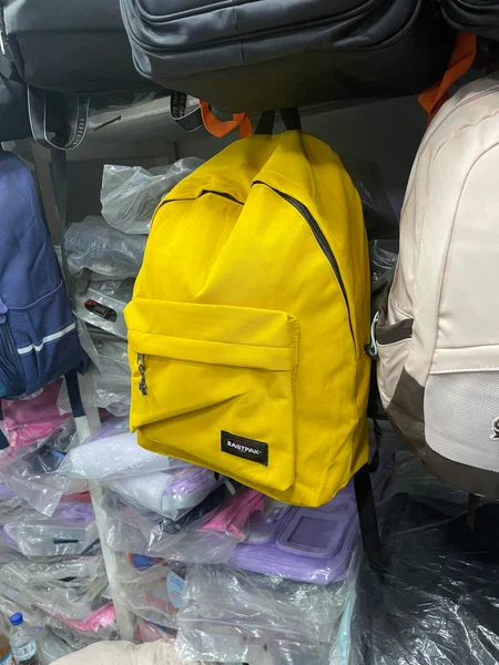 Sac à dos Eastpak coloré