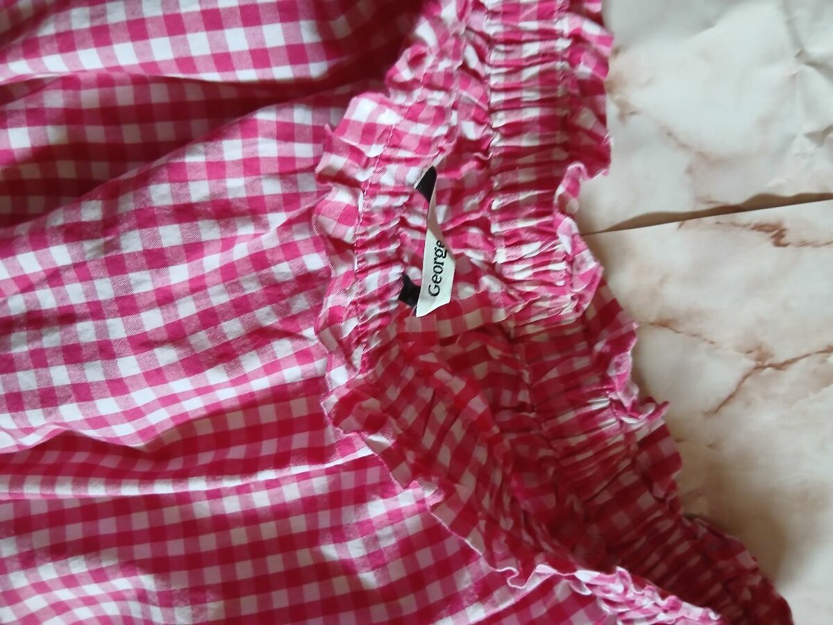 New George Off shoulder top