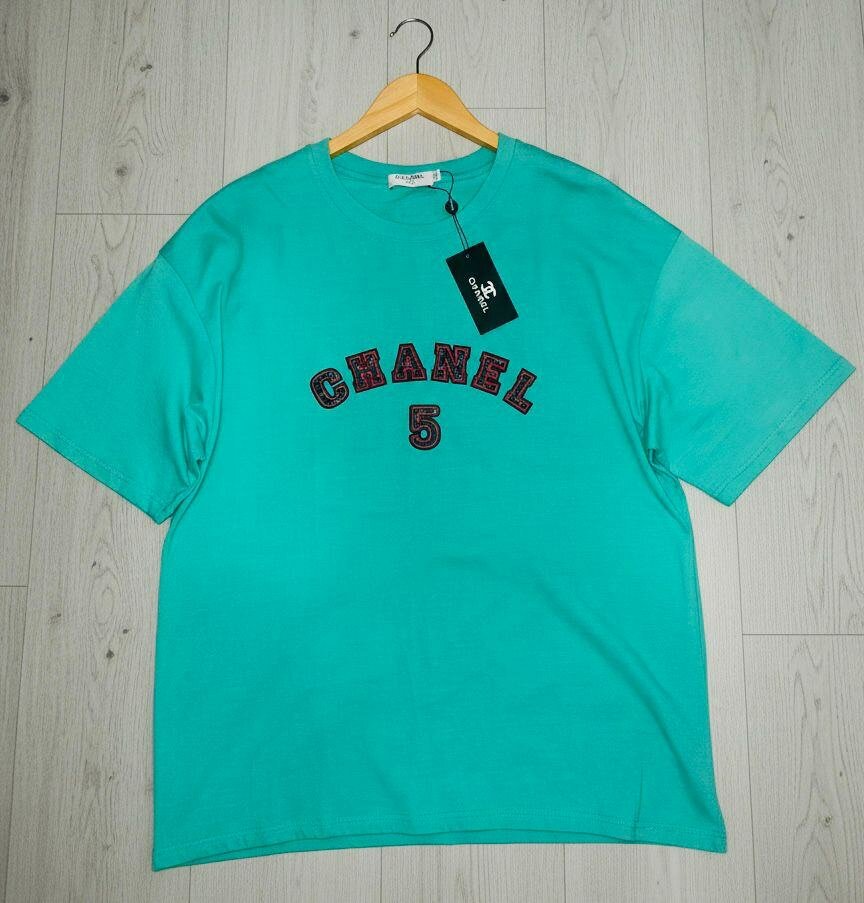 T-shirt vert Chanel 5