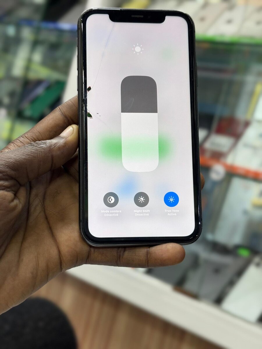 iPhone 11 simple