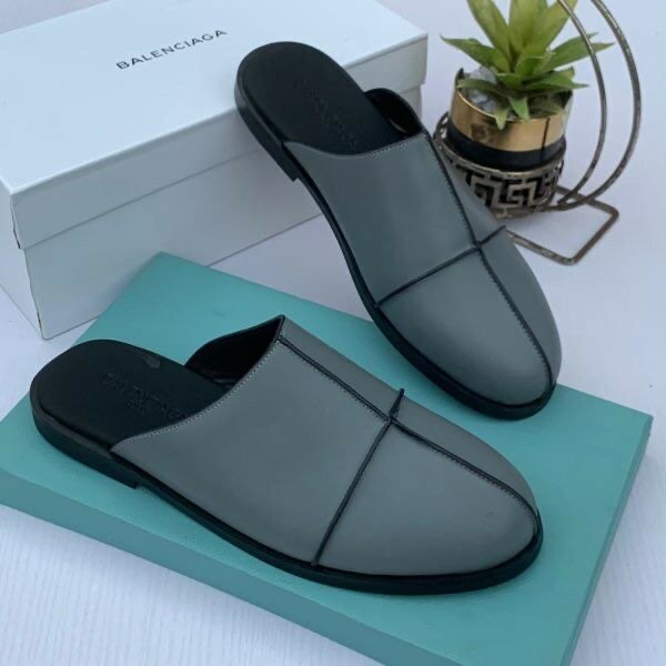 Balanciaga Half leather shoes