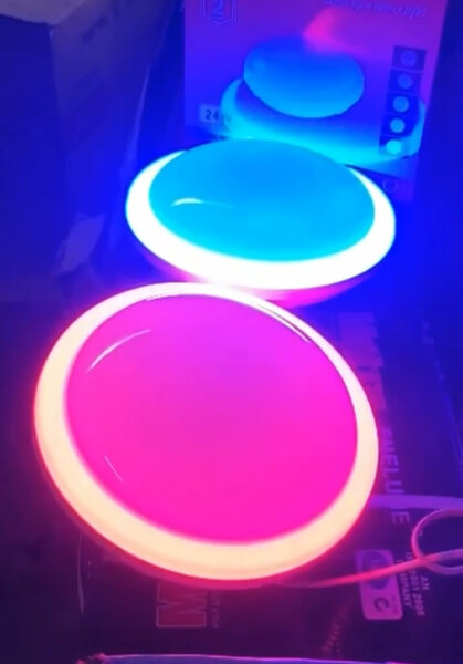 Plafonnier LED RGB multicolore