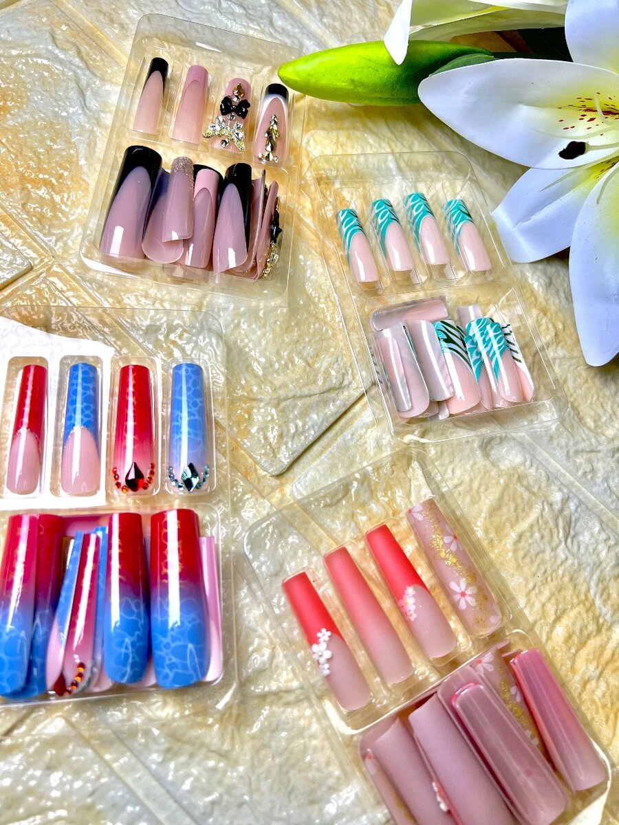 Faux Ongles / Press On Nails