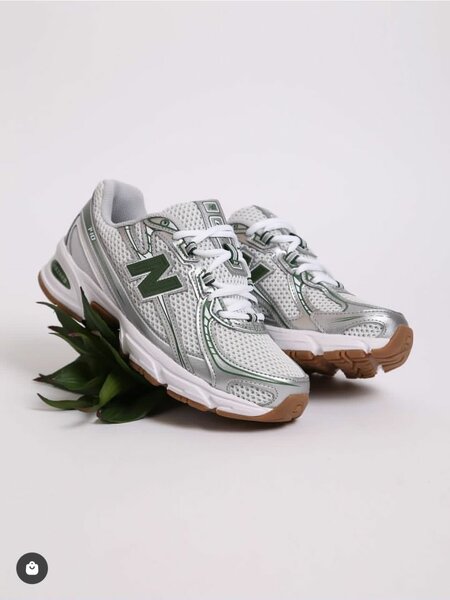 New balance 740