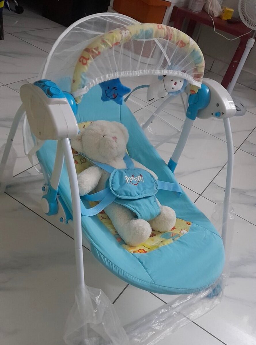 Balancelle Bébé Électrique