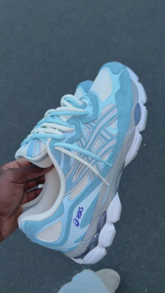 Baskets Asics