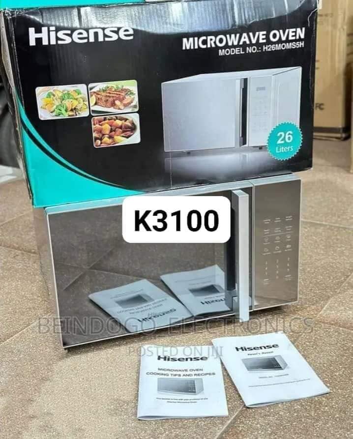 White microwave hisense