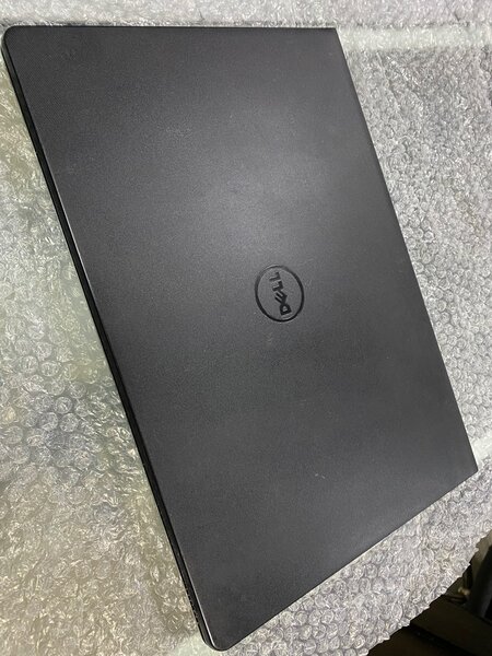 Ordinateur portable Dell I3