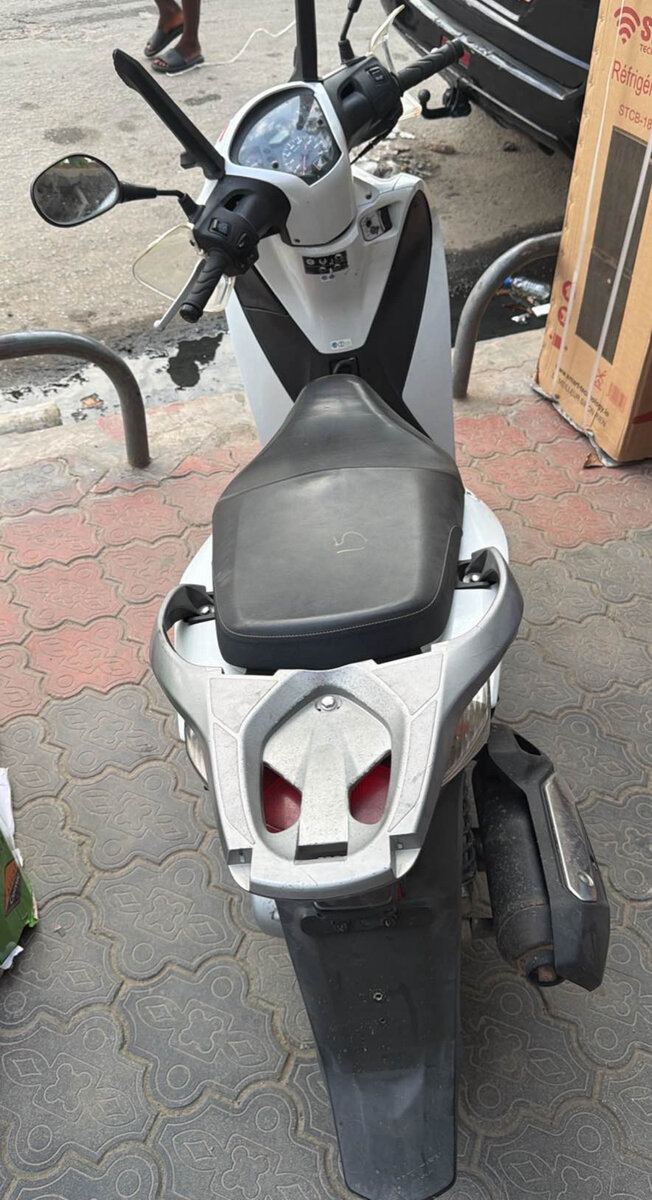 Scooter urbain moderne