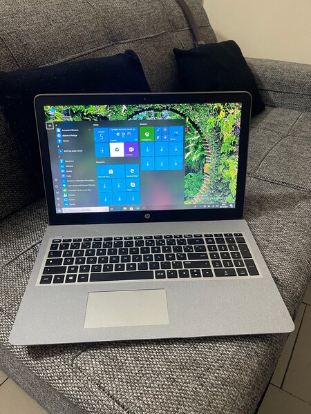 Ordi portable HP i5 tactile