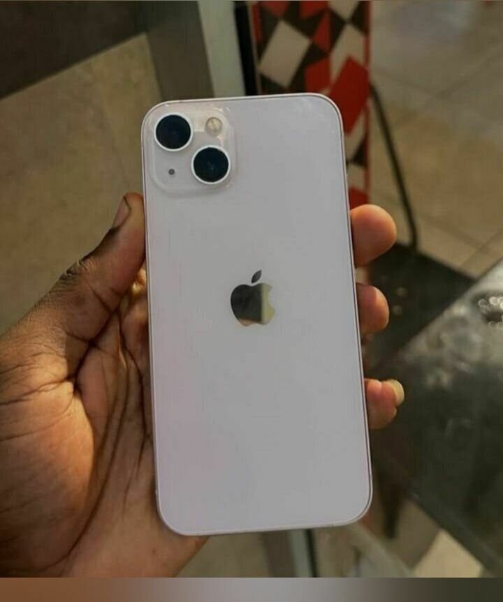 PRE-OWNED IPHONE 13