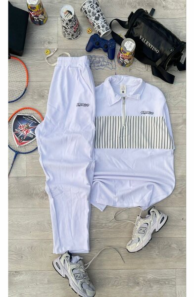 Ensemble de survêtement blanc