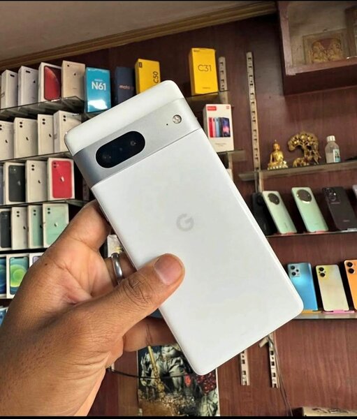 Google Pixel 7 Smartphone