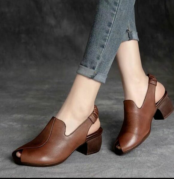 Женский обувь