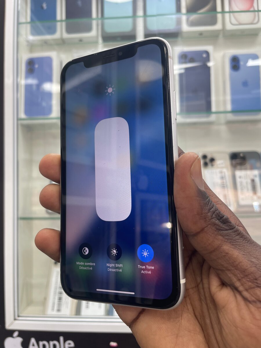 iPhone XR Blanc Sans Id