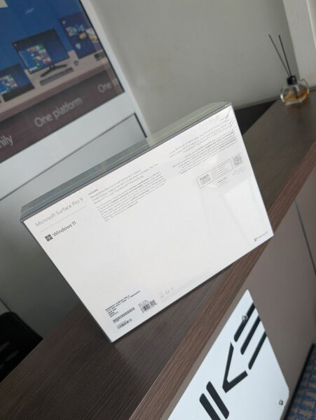 Microsoft Surface Pro 9 i7