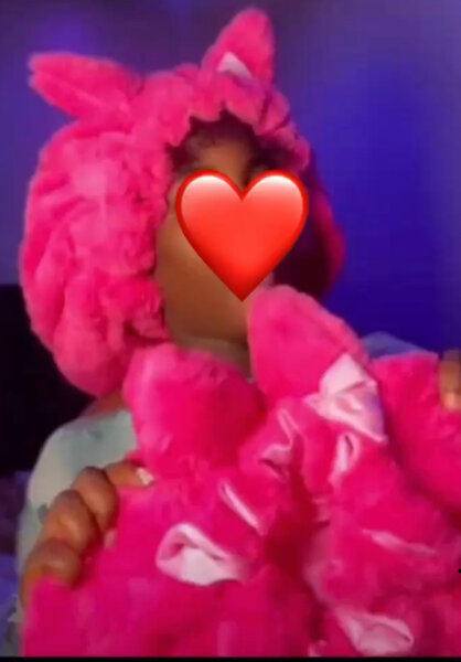 Douce Bonnet en Peluche Rose