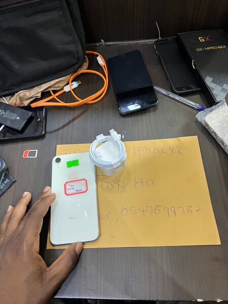 Uk iPhones Dm 0502112478 Favour iPhone