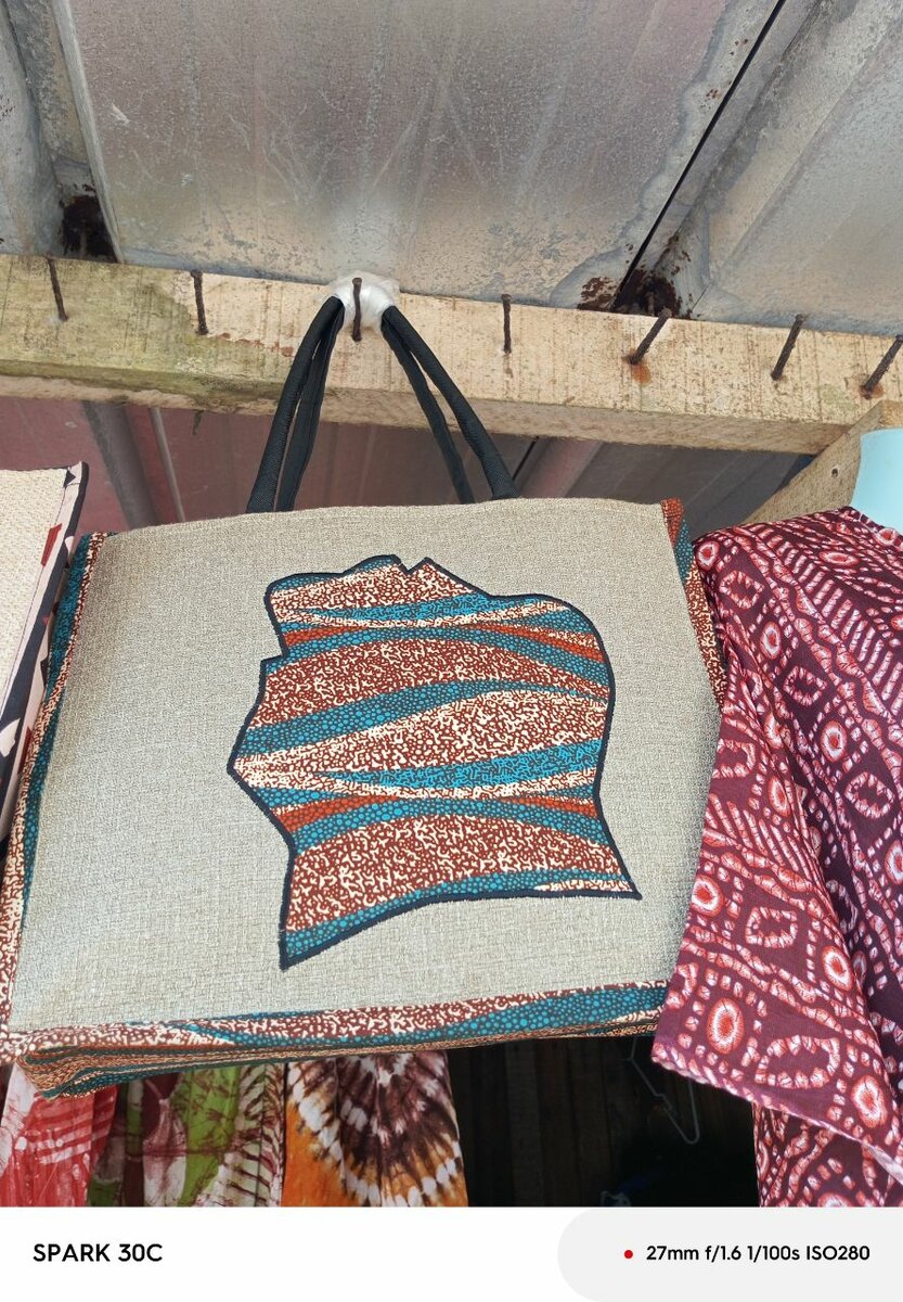 Robe de plage crochetée