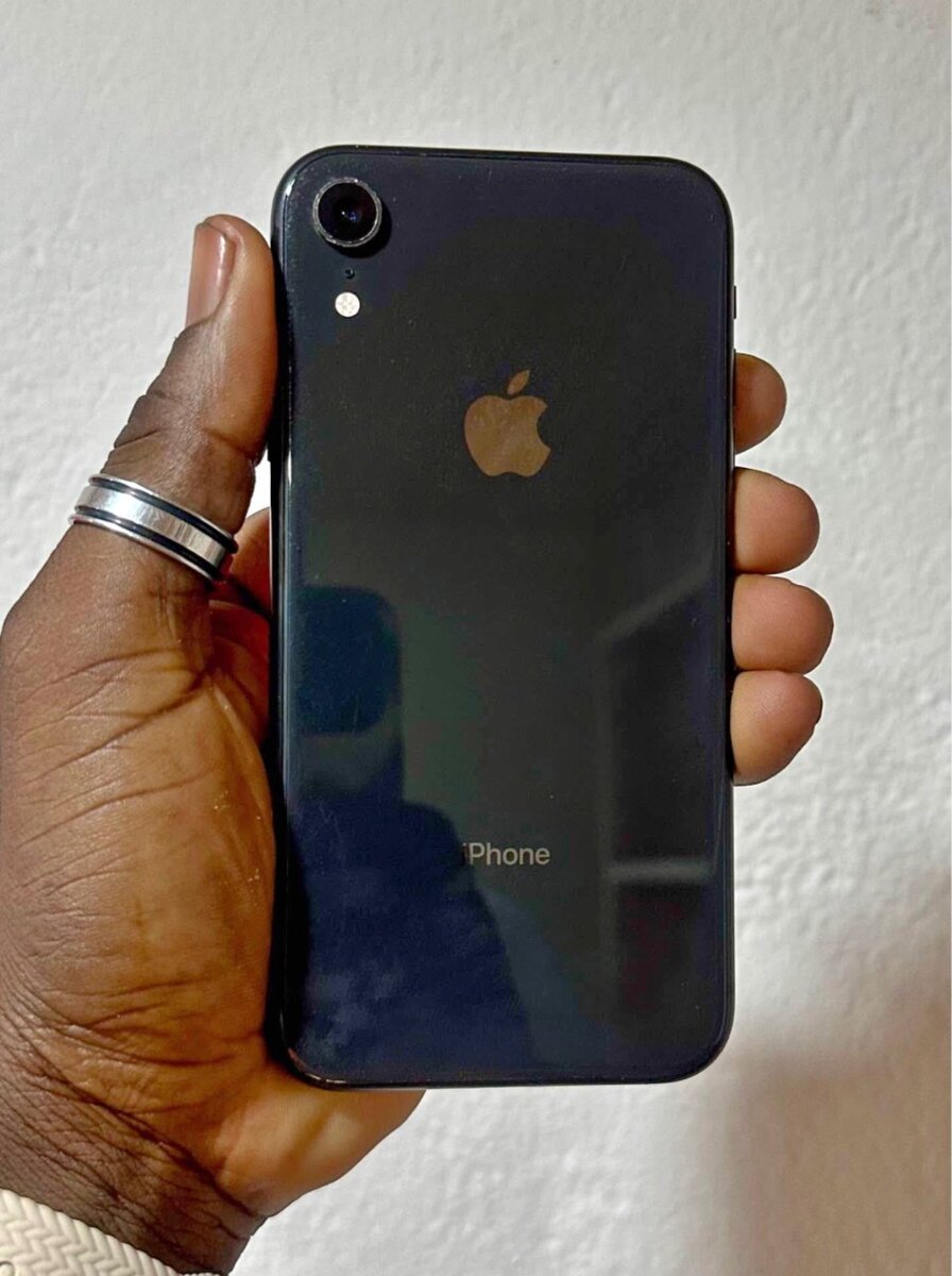 iPhone XR Noir Débloqué