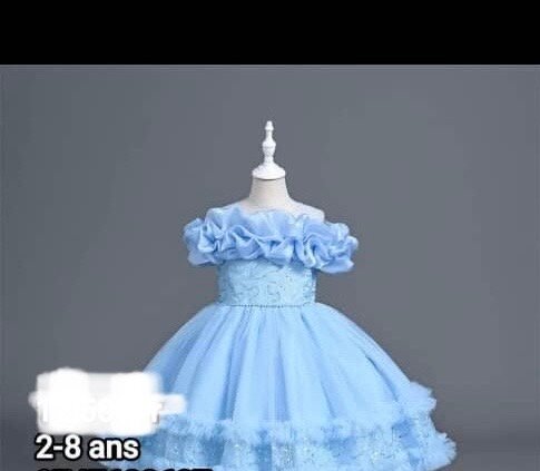 Robes élégantes pour filles