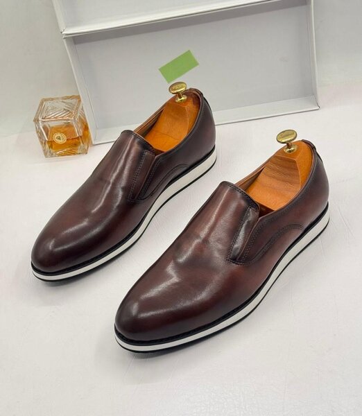 MEN CLASSIC SHOE