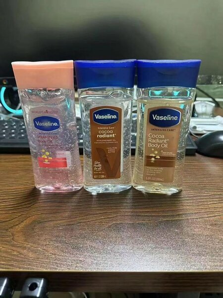 VASELINE BODY OIL