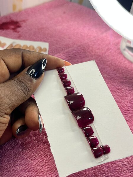 Faux ongles pour femmes, 12 pièces