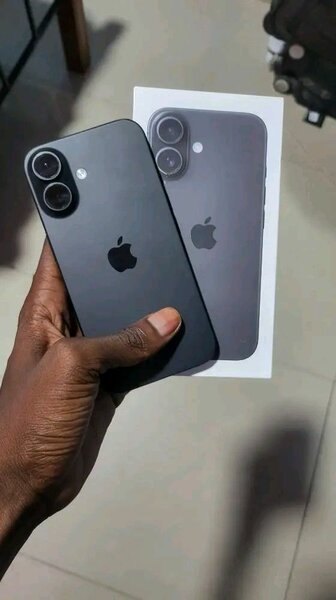 iPhone 16 simple Noir 128GB