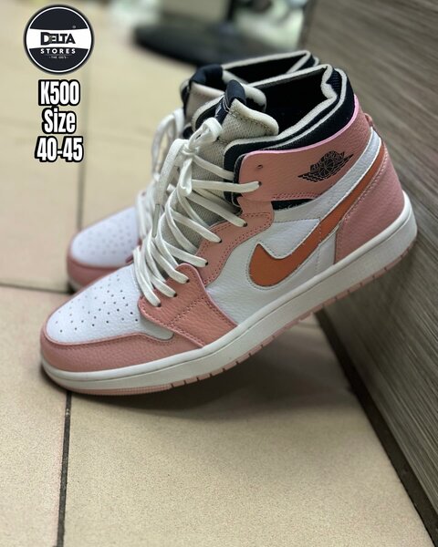 Stylish and comfortable men's sneakers Nike Air Jordan