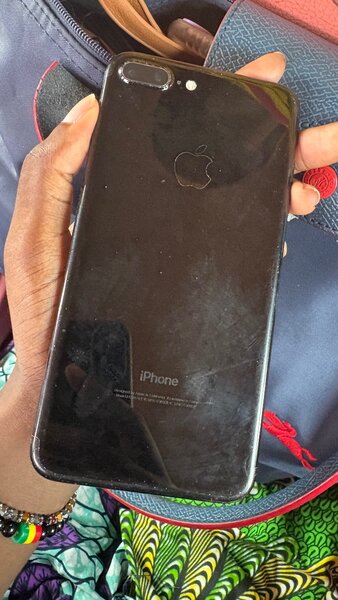 iPhone 7 Plus prix négociable