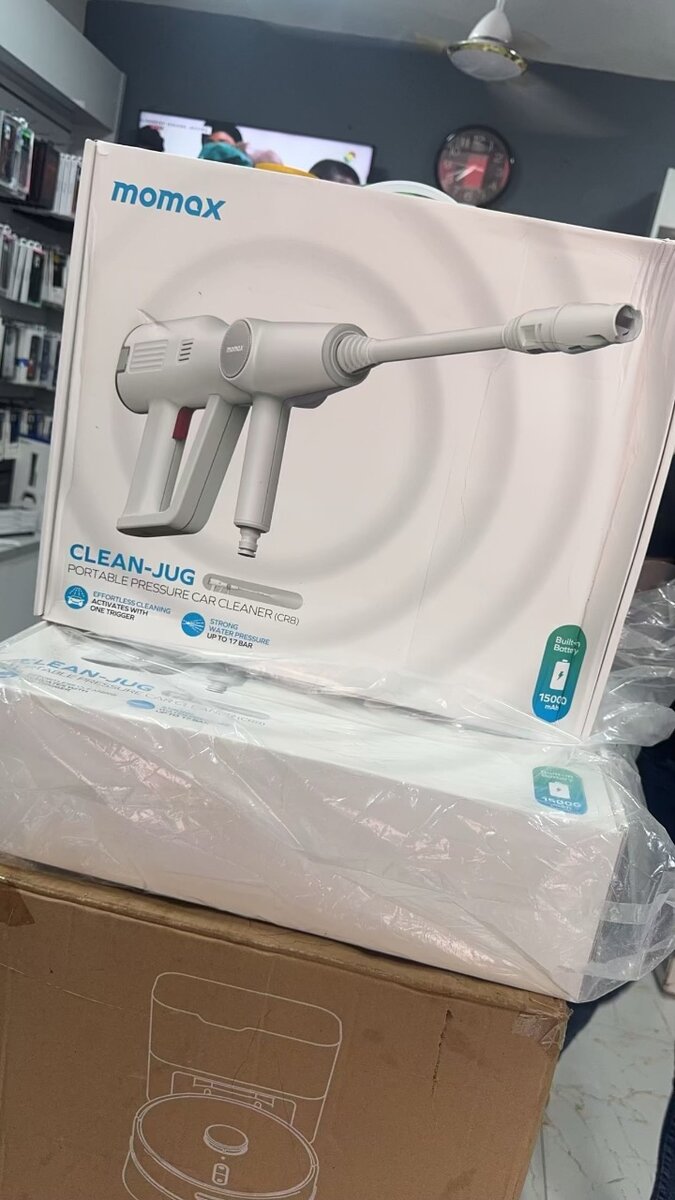 Momax Clean Jug Portable Pressure Car Cleaner